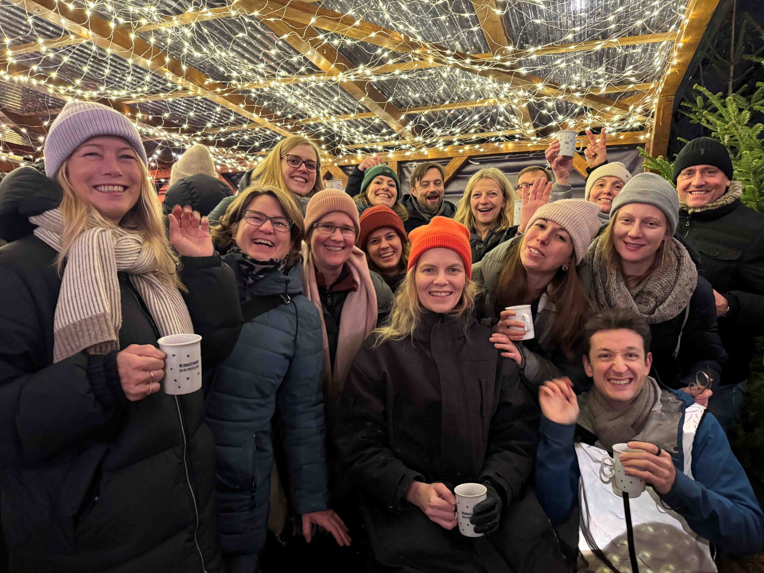 CISV Hamburg: Glühweintrinken